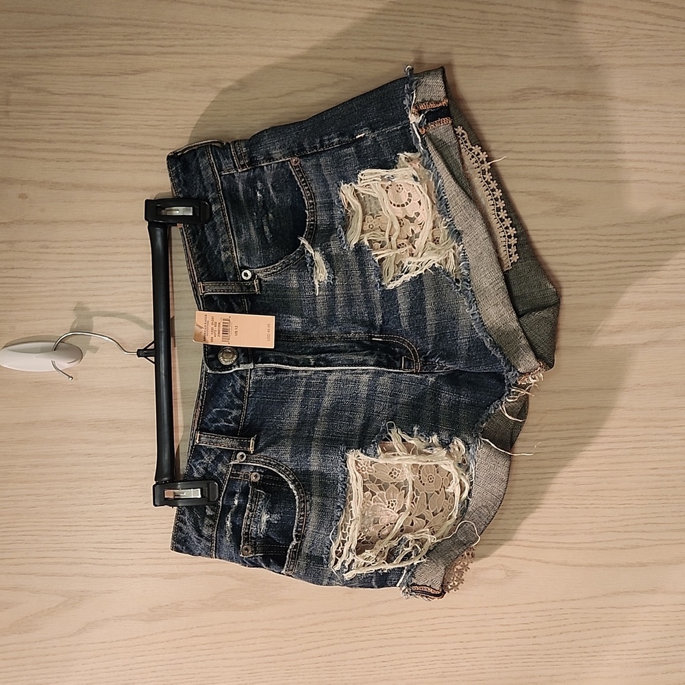 AEO shorts